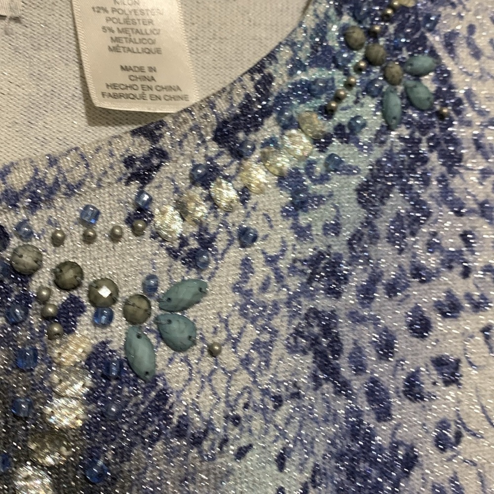 Alfred Dunner Top Blouse M Stretchy Beaded Metallic Pull Over Blue Gray Rayon - Picture 8 of 16